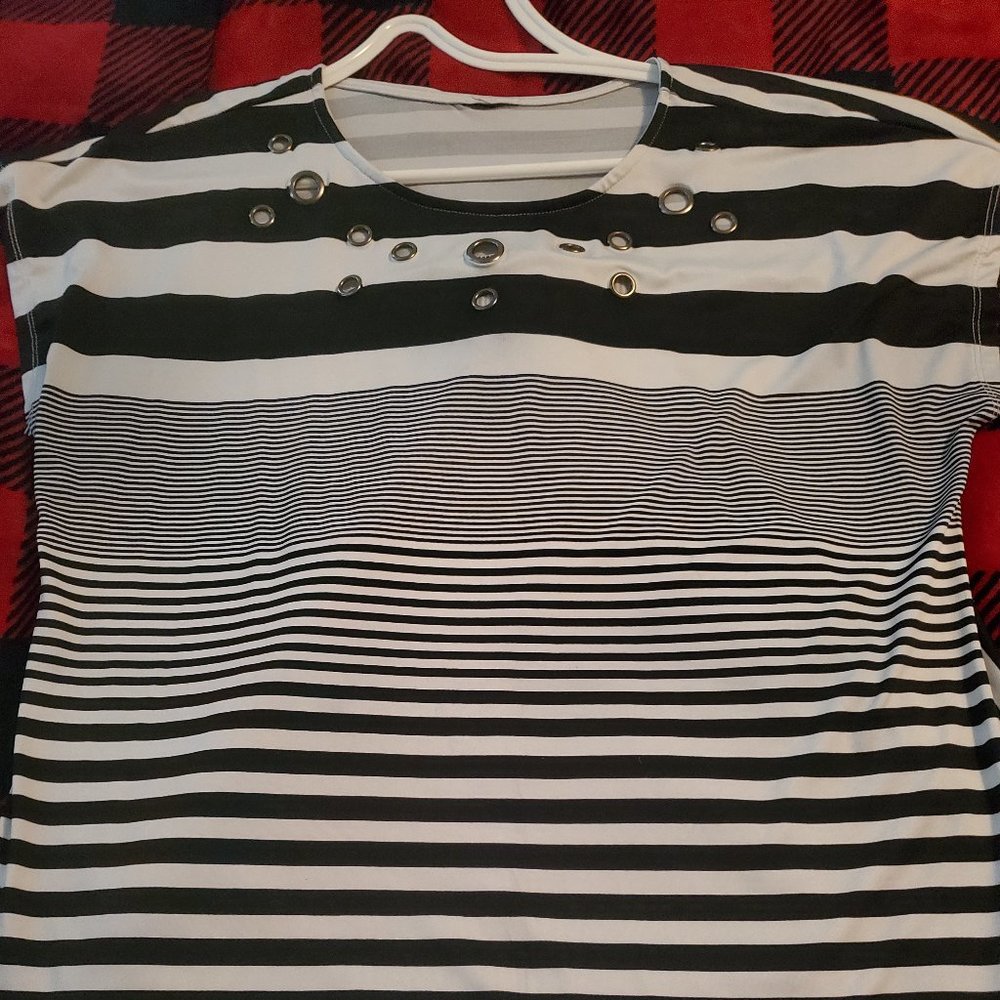 Strip blouse
